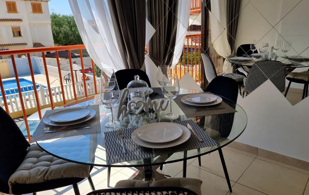 Sunny Apartament Near La Mata Beach 또레비에하 외부 사진