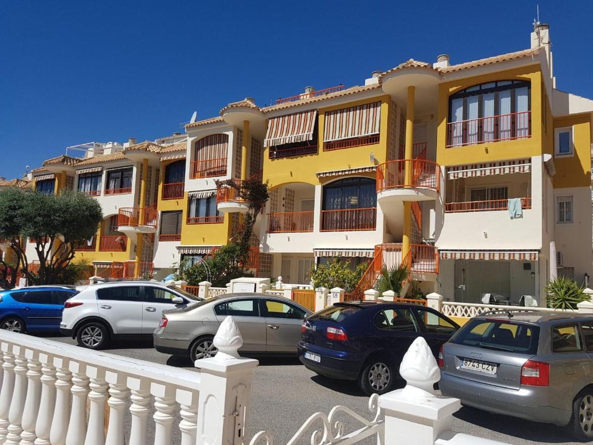 Sunny Apartament Near La Mata Beach 또레비에하 외부 사진